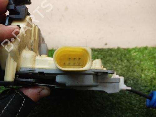 Rear right lock VW TIGUAN (5N_) 2.0 TDI | BP16437765C99 