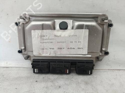 Used Engine control unit (ECU) PEUGEOT 307 (3A/C) [2000-2012]  8217335
