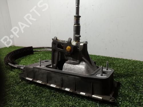 Gear lever VW TOURAN (1T1, 1T2) 2.0 TDI 16V | BP19582264M90 