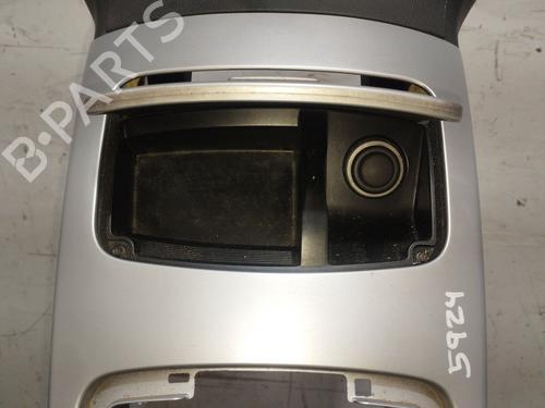 Middle console RENAULT LAGUNA III (BT0/1) 2.0 dCi GT (BT11, BT1E, BT1N) | BP29706431I22 