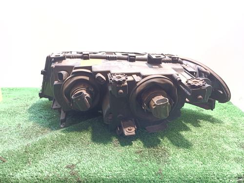 Right headlight BMW 3 (E46) 318 i | BP13878746C29 