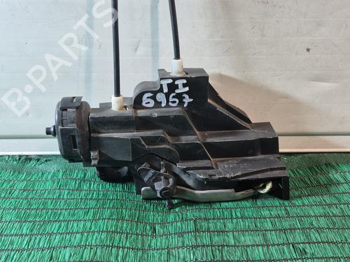 Venstre bagtil lås MERCEDES-BENZ A-CLASS (W168) A 170 CDI (168.008) (90 hp) 31608772