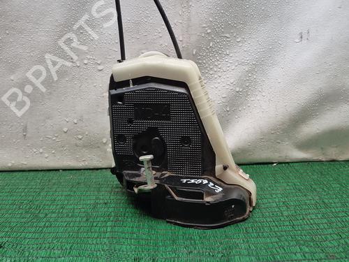Used Rear left lock TOYOTA YARIS (_P13_) 1.4 D (NLP130_, NLP130) (90 hp) 27202399