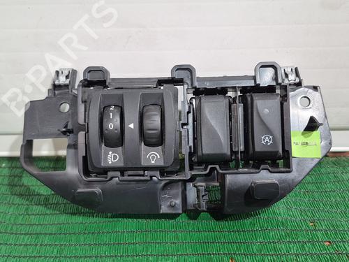 Forlygtekontakt RENAULT CLIO IV (BH_) 0.9 TCe 90 (BHNF, BHMA, BHMH, BHJK, BHJR) (90 hp) 30641262