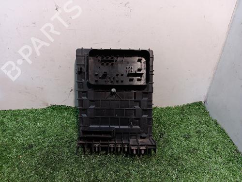 Fuse box VW GOLF V (1K1)  | BP16067867E1 