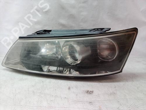 Left headlight HYUNDAI SONATA IV (EF) 2.0 CRDi Dynamic | BP9121184C28 
