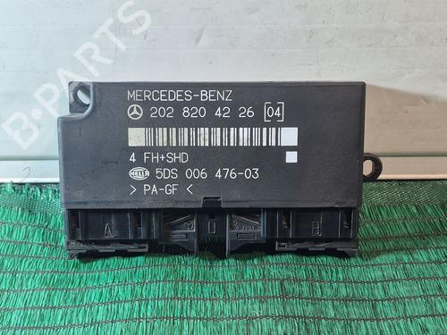 Used Electronic module MERCEDES-BENZ C-CLASS (W202) C 180 (202.018) (122 hp) 31707388