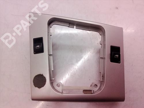 Used Left front window switch Left front window switch BMW 3 (E46) 320 d (150 hp) 8684071 8684071