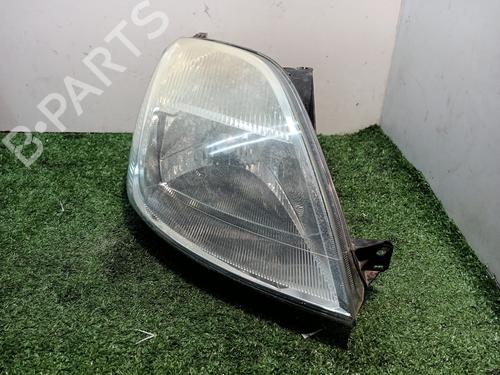 Used Right headlight FORD FIESTA V (JH_, JD_) 1.4 TDCi (68 hp) 16259825