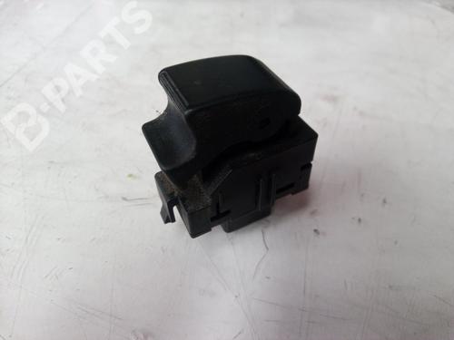 Used Right front window switch Right front window switch TOYOTA COROLLA Saloon (_E12_) 1.4 D-4D (NDE120_, NDE120R) (90 hp) 10713650 10713650