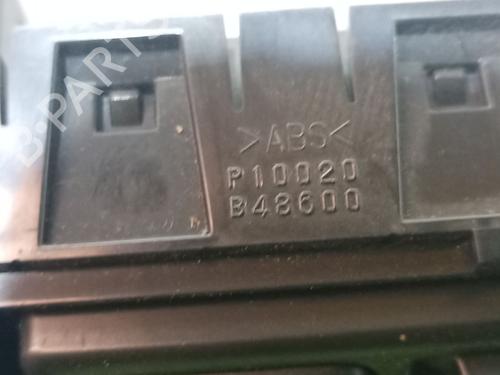 Switch NISSAN JUKE (F15) 1.6 DIG-T 4x4 | BP23958022I30 
