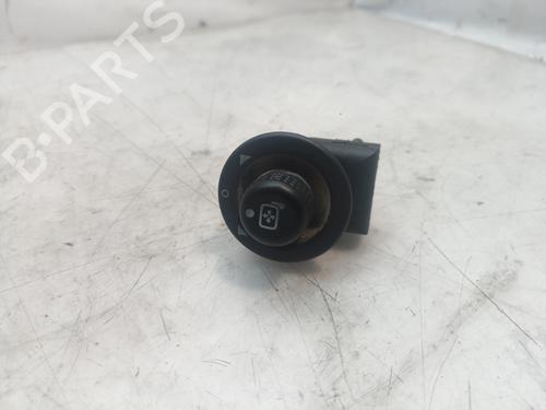 Used Mirror switch LAND ROVER DISCOVERY III (L319) 2.7 TD 4x4 (190 hp) 10923577