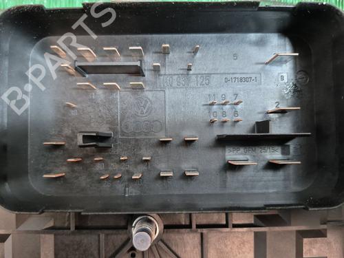 Fuse box SEAT LEON (1P1) 2.0 TDI 16V | BP36662586E1 - Image 5
