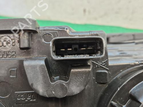 Right headlight RENAULT LAGUNA II (BG0/1_) 1.9 dCi (BG08, BG0G) | BP29862651C29