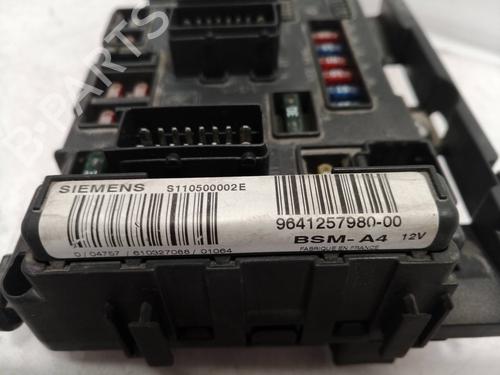 Fuse box CITROËN C5 I (DC_)  | BP7929330E1 
