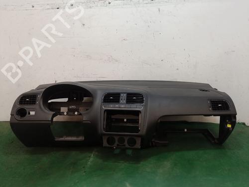 Used Dashboard VW POLO V (6R1, 6C1) 1.2 (60 hp) 29133069