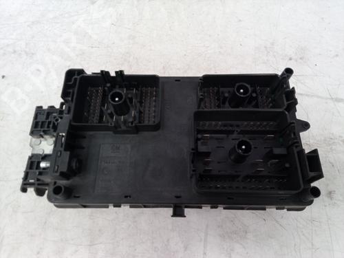 Fuse box OPEL INSIGNIA A Sports Tourer (G09) 2.0 CDTI (35) | BP10154424E1 