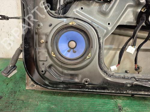 Right front door KIA SORENTO I (JC) 2.5 CRDi 4WD | BP28975864C3 