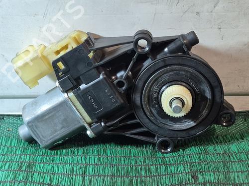Used Left front window motor FORD FIESTA VI (CB1, CCN) 1.25 (82 hp) 32390048