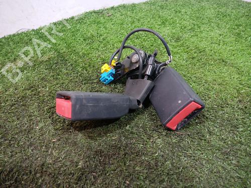 Used Seat buckle MERCEDES-BENZ CLA Coupe (C117) CLA 180 (117.342) (122 hp) 23461638