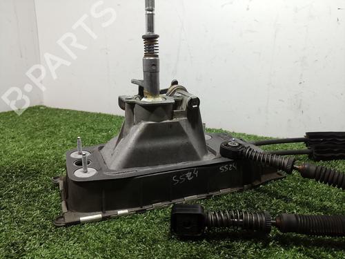 Gear lever VW TOURAN (1T1, 1T2) 2.0 TDI 16V | BP19582264M90 