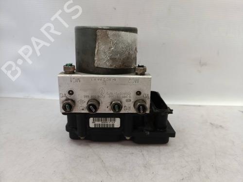 Used ABS pump RENAULT SCÉNIC II (JM0/1_) [2003-2010]  7928826