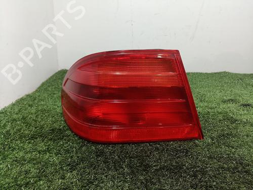 Used Left taillight MERCEDES-BENZ E-CLASS (W210) [1995-2003]  18045492