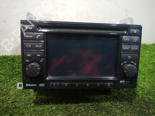 Used Display monitor NISSAN JUKE (F15) 1.6 DIG-T 4x4 (190 hp) 23958005