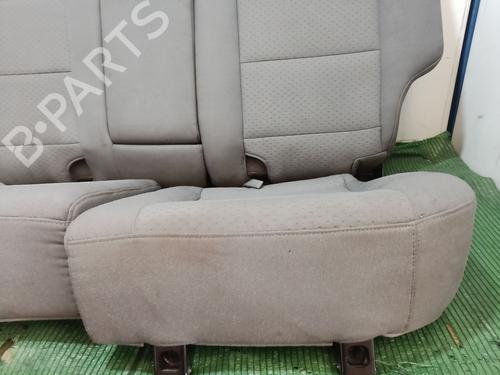 Seats set KIA SORENTO I (JC) 2.5 CRDi 4WD | BP21757371C78