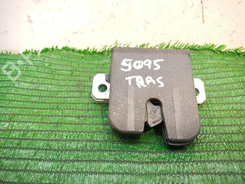 Used Tailgate lock VW POLO (9N_, 9A_) 1.4 TDI (70 hp) 19342305
