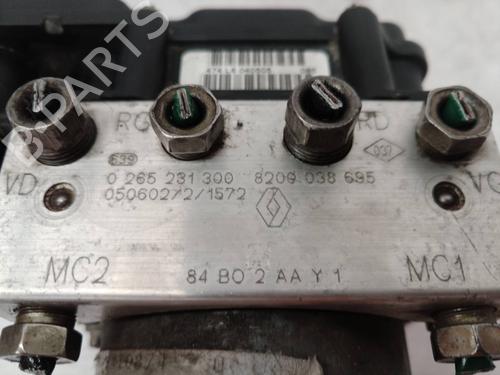 ABS pump RENAULT SCÉNIC II (JM0/1_) | BP7928826M43