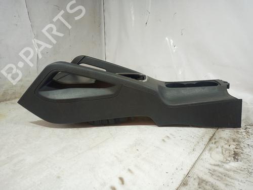 Used Middle console VW GOLF V (1K1) [2003-2010]  14304534