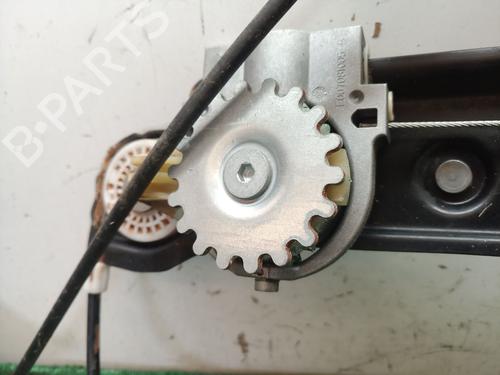 Front right window mechanism BMW 1 (E87) 118 d | BP27607408C23 