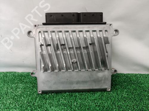 Engine control unit (ECU) VOLVO XC90 I (275) V8 AWD | BP12452702M57 