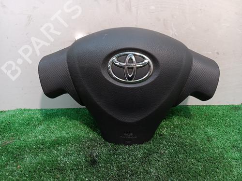 Used Driver airbag TOYOTA AURIS (_E15_) 1.4 D-4D (NDE150_, NDE150R) (90 hp) 13746073