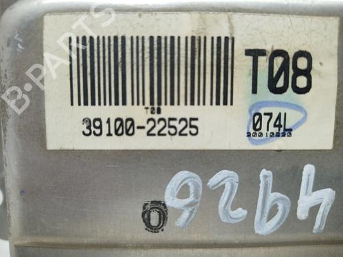 Engine control unit (ECU) HYUNDAI ACCENT II (LC)  | BP11595999M57 