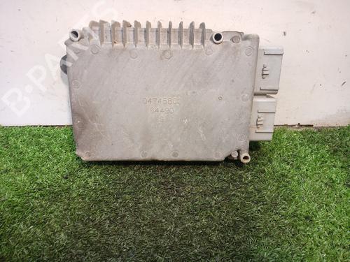 Used Engine control unit (ECU) CHRYSLER VOYAGER / GRAND VOYAGER III (GS_, NS_) 2.0 i (133 hp) 17154668