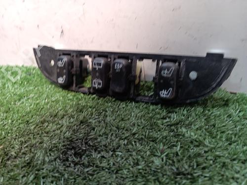 Switch MERCEDES-BENZ M-CLASS (W163) ML 400 CDI (163.128) | BP16298979I30 