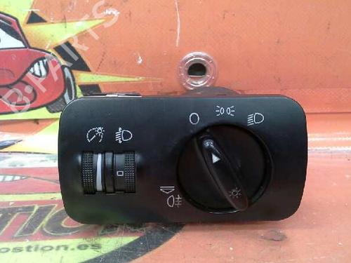 Used Headlight switch SEAT IBIZA III (6L1) [2002-2009]  7922427