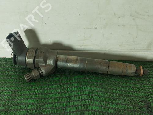 Used Injector Injector MINI MINI COUNTRYMAN (F60) Cooper D (150 hp) 40102818 40102818