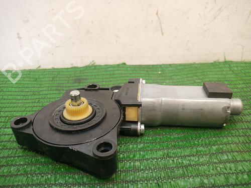 Left front window motor KIA SORENTO II (XM) 2.4 CVVT | BP40102610E21 - Image 4