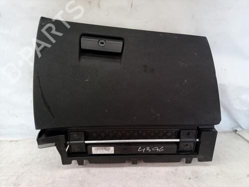 Used Glove box BMW X3 (E83) 2.0 d (150 hp) 10141877