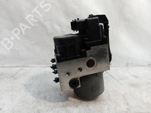 Used ABS pump TOYOTA COROLLA (_E12_) 1.4 D (NDE120_, NDE120R) (90 hp) 11039371