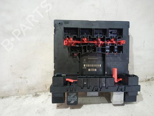 Used Fuse box VW GOLF V (1K1) [2003-2010]  12322796