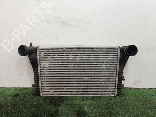 Intercooler VW GOLF PLUS V (5M1, 521) [2004-2013]  9392435