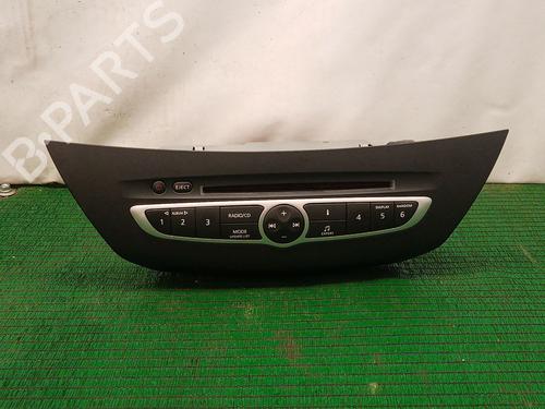 Used Radio RENAULT LAGUNA III (BT0/1) 2.0 dCi GT (BT11, BT1E, BT1N) (178 hp) 29305403