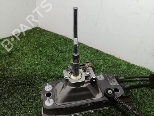 Gear lever VW TOURAN (1T1, 1T2) 2.0 TDI 16V | BP19582264M90 