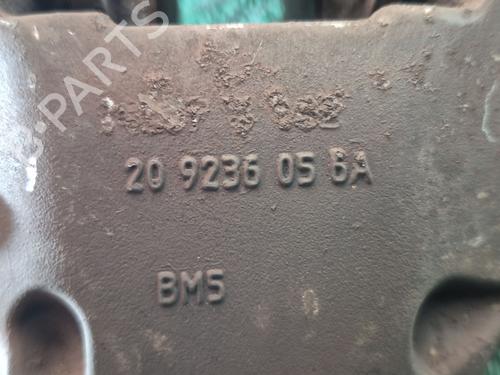 Left front brake caliper VW TOUAREG (7P5, 7P6) 3.0 V6 TDI | BP32290186M105 - Image 5