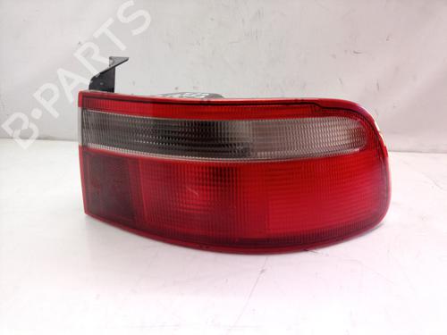 Used Right taillight HONDA ACCORD V (CE, CF_, CD) 2.2 i VTEC (CE9) (150 hp) 8836987