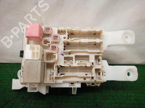 Used Fuse box TOYOTA RAV 4 III (_A3_) 2.2 D (ALA35_) (150 hp) 30127140